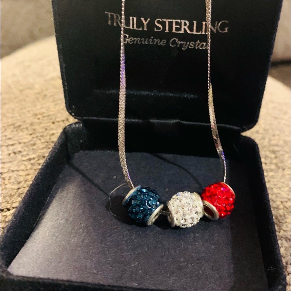 โค๏ธ100 % STERLING SILVER/Crystal Red, White & Blue necklace from truly silver.โค๏ธ